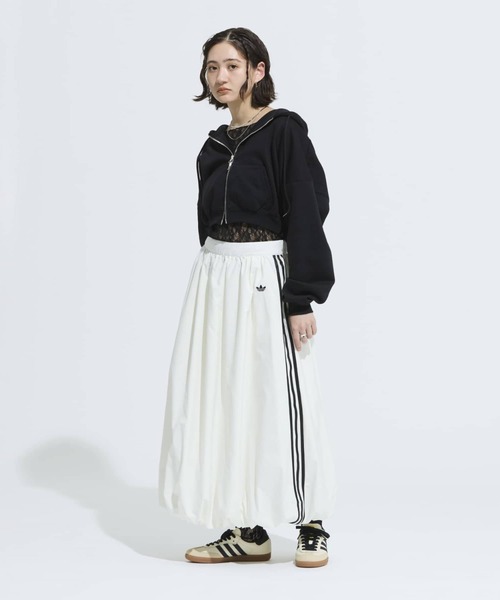 adidas(アディダス)の「バルーン ロング スカート / アディダスオリジナルス adidas Originals(スカート・レディース・ホワイト・MEDIUM/XX-LARGE/X-LARGE/LARGE/SMALL)」の2枚目の写真