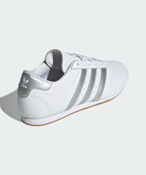 adidas(アディダス)の「テコンドー シューレース / Taekwondo Lace / アディダスオリジナルス adidas Originals ローカットスニーカー(スニーカー・レディース・ホワイト×シルバー・26.5cm/26.0cm/27.0cm/27.5cm/25.5cm/25.0cm/29.0cm/28.5cm/23.5cm/24.0cm/28.0cm/24.5cm/22.0cm/22.5cm/23.0cm)」の5枚目の写真