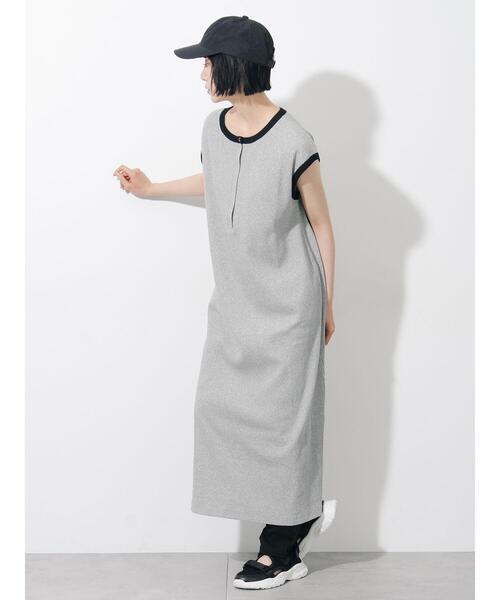 Samansa Mos2(サマンサ モスモス)の「◇【接触冷感】ヘンリーネック配色リブワンピース(ワンピース・レディース・ブラウン/チャコールグレー/グレー・F)」の21枚目の写真