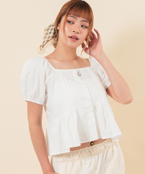anap mimpi（アナップミンピ）の「パフスリーブフィットフレアブラウス（シャツ/ブラウス・レディース・ホワイト/ブラック・F）」の4枚目の写真