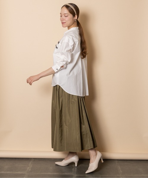 RESPEC(リスペック)の「タイプライター ロゴ刺繍デザインシャツ(シャツ/ブラウス・レディース・ネイビー/バーガンディー/オフホワイト・MEDIUM)」の11枚目の写真