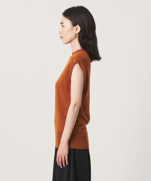 MARW UNITED ARROWS(マルゥ ユナイテッドアローズ)の「<MARW UNITED ARROWS>ハイネック フレンチスリーブ ニット(ニット/セーター・レディース・ネイビー/ダークオレンジ・FREE)」の9枚目の写真