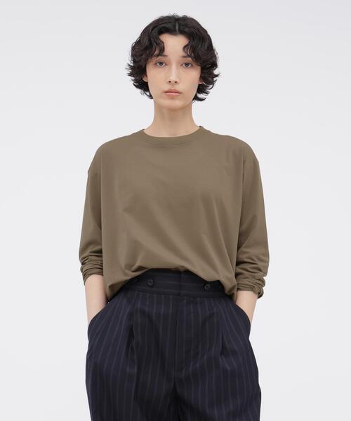 MARGARET HOWELL(マーガレットハウエル)の「POLYESTER COTTON HIGH GAUGE PIQUE JERSEY TOP(Tシャツ/カットソー・レディース・ベージュ系その他4/ネイビー系1・2)」の1枚目の写真