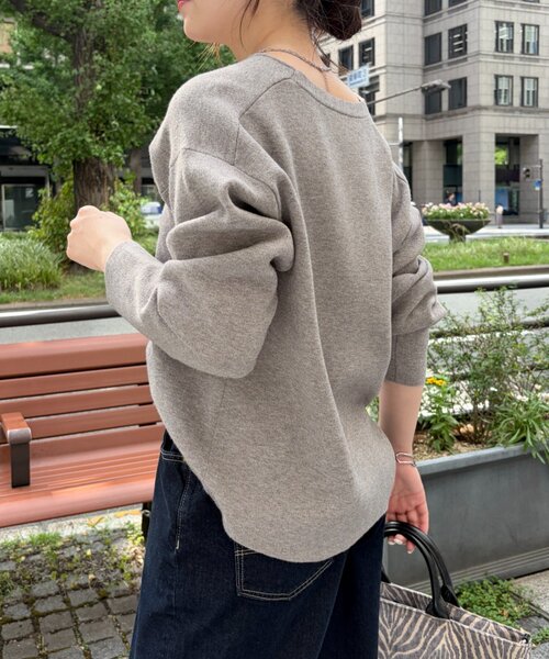 Jena espace merveilleux（ジェナ　エスパスメルヴェイユ）の「ジャガードVネックニット（ニット/セーター・レディース・チャコールグレー/オレンジ/グレー・FREE）」の7枚目の写真