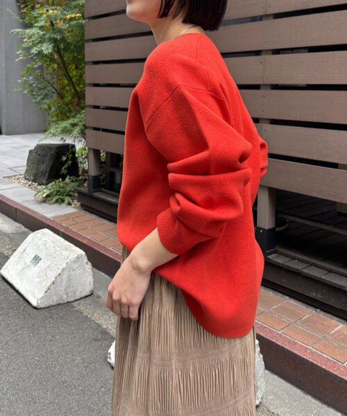 Jena espace merveilleux（ジェナ　エスパスメルヴェイユ）の「ジャガードVネックニット（ニット/セーター・レディース・チャコールグレー/オレンジ/グレー・FREE）」の21枚目の写真