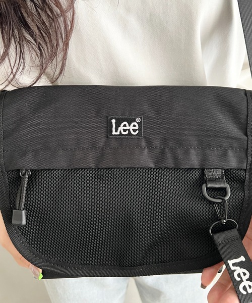 Lee(リー)の「Lee.撥水ポリエステル フラップショルダーバッグ.ミニショルダー(ショルダーバッグ・レディース・ブラック×グリーン/ブラック×ブラック/ブラック×ピンク/ブラック×パープル/ブラック×ホワイト・FREE)」の9枚目の写真