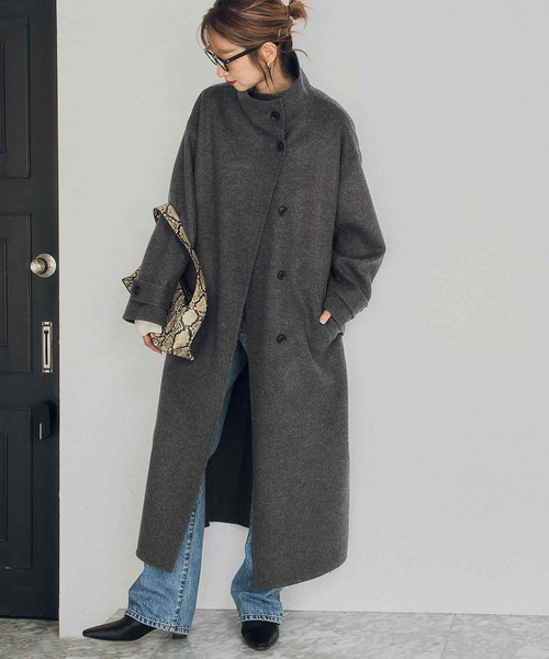 Spick & Span(スピックアンドスパン)の「スタンドカラーリバーロングコート(ノーカラーコート・レディース・チャコールグレー/ネイビー・38/36)」の1枚目の写真
