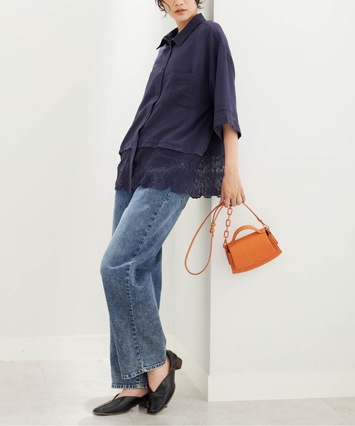 BELLUNA PLUS（ベルーナ）の「袖＆裾レースデザインブラウス（シャツ/ブラウス・レディース・ネイビー/アイボリー・LARGE/MEDIUM/X-LARGE）」の15枚目の写真