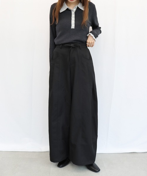 BONLECILL（ボンルシール）の「タックデザインストレッチコクーンパンツ（その他パンツ・レディース・ブラック/グレー・M/L）」の4枚目の写真