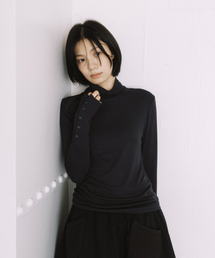 TWO-WAY BUTTON TURTLENECK T-SHIRT, CHARCOAL