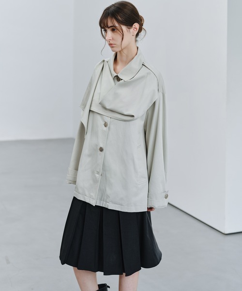 tageechita(タジチタ)の「【tageechita】スカーフ付き ベルトショートトレンチコート(ピーコート・レディース・ライトベージュ・S/M/L)」の18枚目の写真