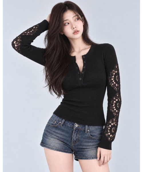 inst.ALL(インストール)の「クロシェスリーブヘンリーネックトップス(Tシャツ/カットソー・レディース・グレー/ブラック・M)」の1枚目の写真