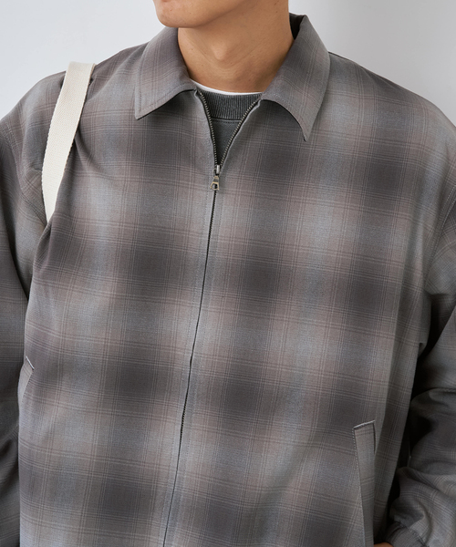 B.C STOCK(ベーセーストック)の「オンブレチェック ZIPUP SHIRTS BZ(ブルゾン・メンズ・チャコールグレー/サックスブルー/グリーン・MEDIUM/LARGE)」の18枚目の写真