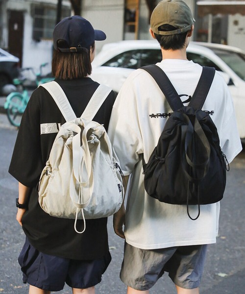Culto(クルト)の「ナイロン テック ドローコード ナップサック / 2WAYドロストバックパック / ユニセックス(バックパック/リュック・レディース・ブラック/カーキ/ピンク/アイボリー・FREE)」の5枚目の写真