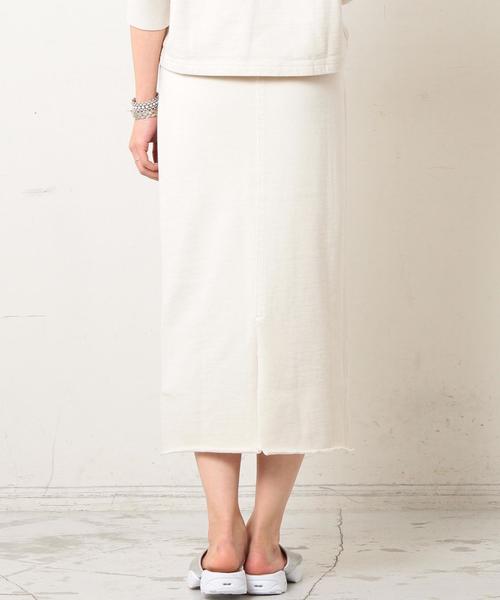 BEAUTY&YOUTH UNITED ARROWS(ビューティーアンドユースユナイテッドアローズ)の「BY∴ ヘビースウェットタイトスカート ◆(スカート・レディース・オフホワイト/ネイビー/マスタード・FREE)」の4枚目の写真