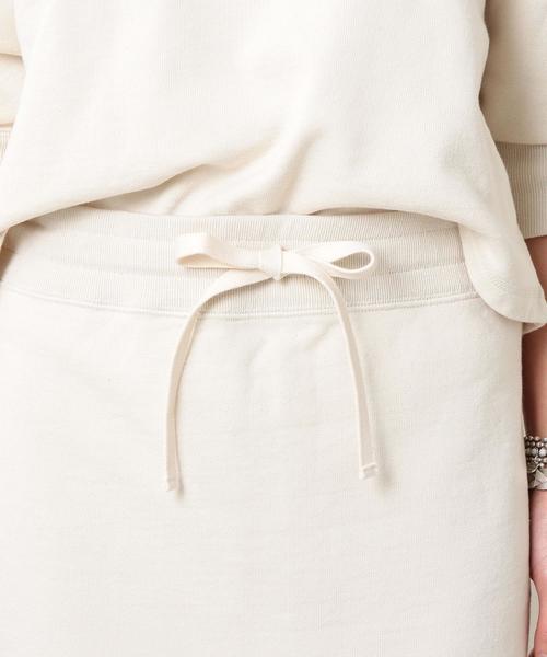 BEAUTY&YOUTH UNITED ARROWS(ビューティーアンドユースユナイテッドアローズ)の「BY∴ ヘビースウェットタイトスカート ◆(スカート・レディース・オフホワイト/ネイビー/マスタード・FREE)」の5枚目の写真