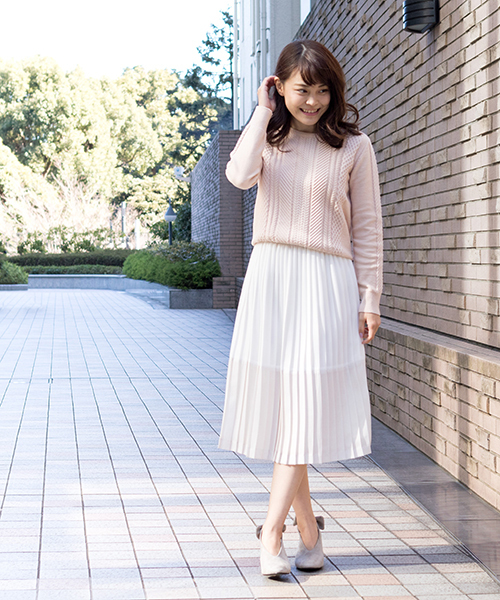 NATURAL BEAUTY BASIC（ナチュラルビューティーベーシック）の「バックストラップパンプス（パンプス・レディース・グレー/ネイビー・24.5cm/23.5cm/24.0cm/23.0cm）」の10枚目の写真