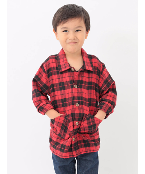 earth music&ecology(アースミュージックアンドエコロジー)の「シャツガウン(カーディガン/ボレロ・キッズ・グリーン/レッド・110/120/100)」の1枚目の写真