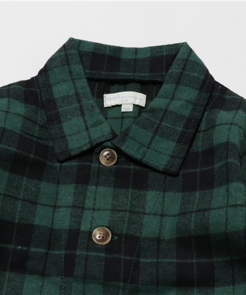 earth music&ecology(アースミュージックアンドエコロジー)の「シャツガウン(カーディガン/ボレロ・キッズ・グリーン/レッド・110/120/100)」の4枚目の写真