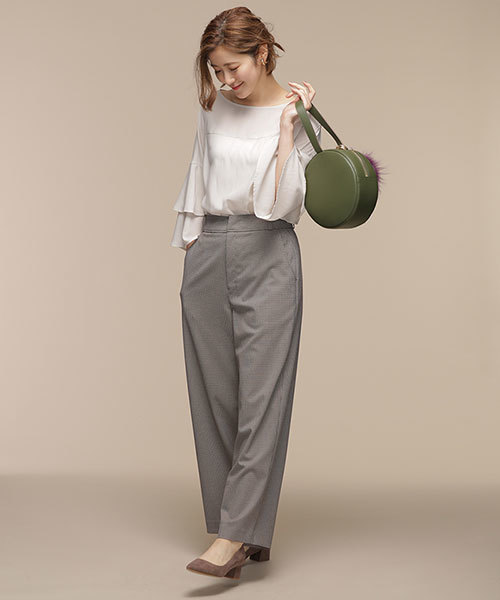 NANO universe（ナノユニバース）の「TRセミストレートパンツ（その他パンツ・レディース・ブラック/レッド系その他/その他1・36/38）」の17枚目の写真