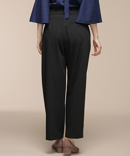 NANO universe（ナノユニバース）の「TRセミストレートパンツ（その他パンツ・レディース・ブラック/レッド系その他/その他1・36/38）」の20枚目の写真