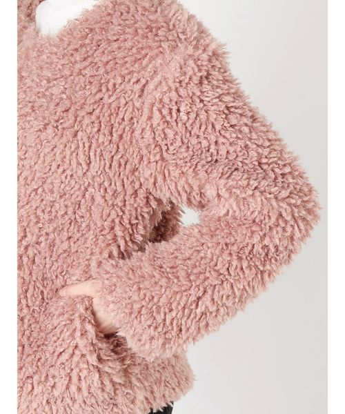 merry jenny（メリージェニー）の「ノーカラーエコファーコート（ブルゾン・レディース・ブラック/ピンク/ラベンダー・FREE）」の10枚目の写真