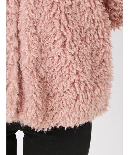 merry jenny（メリージェニー）の「ノーカラーエコファーコート（ブルゾン・レディース・ブラック/ピンク/ラベンダー・FREE）」の7枚目の写真