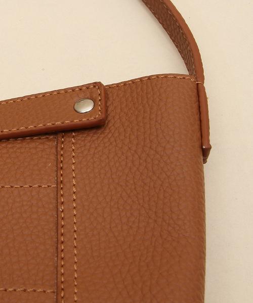 coen（コーエン）の「フェイクレザー2WAYショルダーバッグ（ショルダーバッグ・レディース・ブラウン/ネイビー/レッド・FREE）」の16枚目の写真