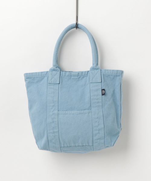 Daily russet（デイリー ラシット）の「製品染めフロントポケットトートバッグ(M)（トートバッグ・レディース・ホワイト/ライトブルー/ネイビー/カーキ/ピンク・FREE）」の4枚目の写真