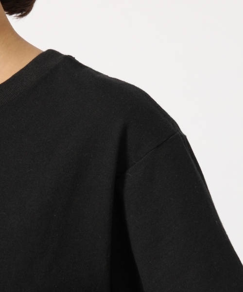 LOWRYS FARM（ローリーズファーム）の「ＵＳＡベーシックＴシャツ　783593 （Tシャツ/カットソー・レディース・ブラック/パープル/グレー/オフホワイト/オレンジ/ホワイト×ブラック・MEDIUM/LARGE）」の16枚目の写真