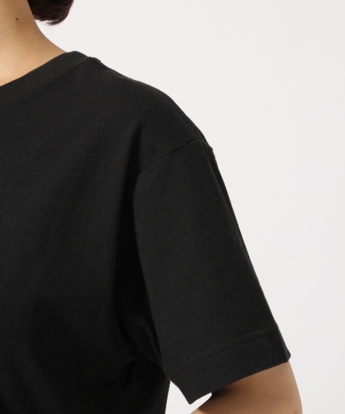 LOWRYS FARM（ローリーズファーム）の「ＵＳＡベーシックＴシャツ　783593 （Tシャツ/カットソー・レディース・ブラック/パープル/グレー/オフホワイト/オレンジ/ホワイト×ブラック・MEDIUM/LARGE）」の17枚目の写真