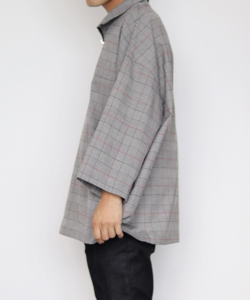 kutir（クティール）の「halfzip PO 8sleeve / ハーフジッププルオーバー８分袖（シャツ/ブラウス・メンズ・ブラック系その他/グレー系その他/ベージュ系その他・MEDIUM/LARGE）」の6枚目の写真