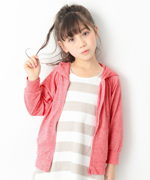 devirock（デビロック）の「UVカットジップアップパーカー（パーカー・キッズ・ブルー/ラベンダー/スミクロ/グリーン/イエロー/オレンジ/オートミール/杢グレー/グリーン系その他/ピンク・140cm/130cm/120cm/100cm/110cm/160cm/150cm/80ｃｍ/90cm）」の10枚目の写真