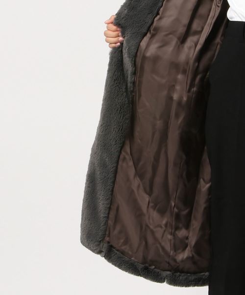 M/M ATTACHMENT(エムエムアタッチメント)の「【M/M ATTACHMENT】ソフトフェイクファーコート(その他アウター・レディース・グレー/ブラック・2)」の12枚目の写真