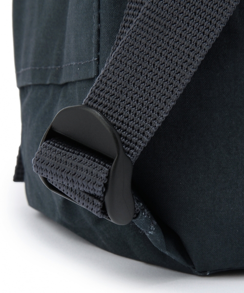 BEAUTY&YOUTH UNITED ARROWS（ビューティーアンドユースユナイテッドアローズ）の「BYBC Fjallraven KANKEN カンケンバッグ/V◆（バックパック/リュック・レディース・ブラック/ネイビー/ベージュ/オリーブ/ダークグリーン・フリー）」の11枚目の写真