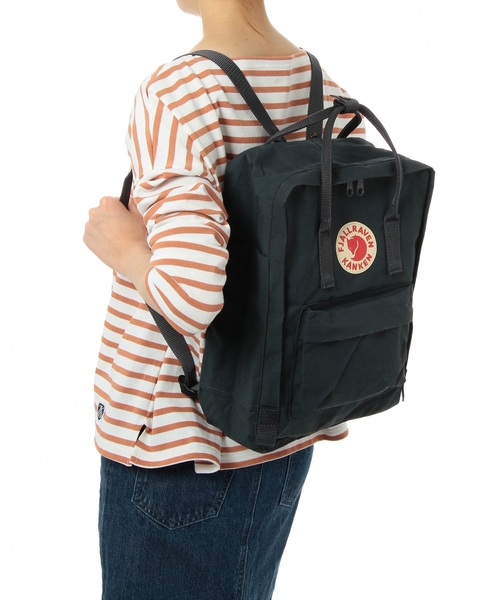 BEAUTY&YOUTH UNITED ARROWS（ビューティーアンドユースユナイテッドアローズ）の「BYBC Fjallraven KANKEN カンケンバッグ/V◆（バックパック/リュック・レディース・ブラック/ネイビー/ベージュ/オリーブ/ダークグリーン・フリー）」の9枚目の写真