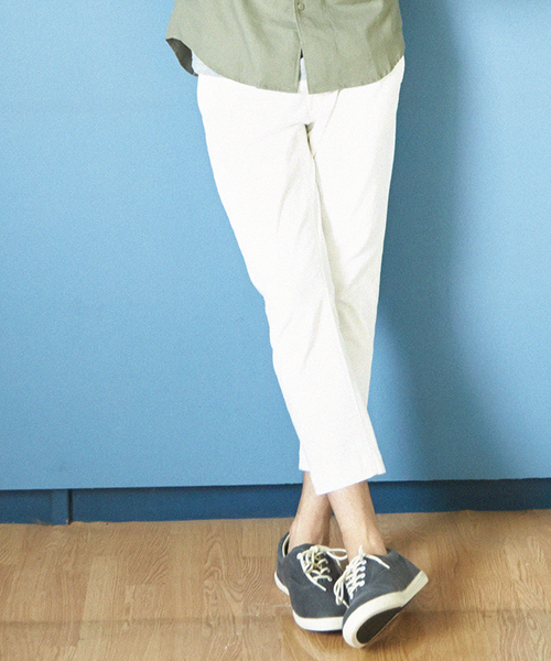 WEGO（ウィゴー）の「WEGO/スリムテーパードチノクロップドパンツ（チノパンツ・メンズ・ホワイト/ブラック/ベージュ・LARGE/MEDIUM）」の2枚目の写真