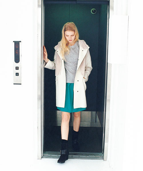 Jewel Changes（ジュエルチェンジズ）の「JCT　メルトン×フェイクファー　フードコート　+（その他アウター・レディース・オフホワイト/ブラック・36/38）」の13枚目の写真