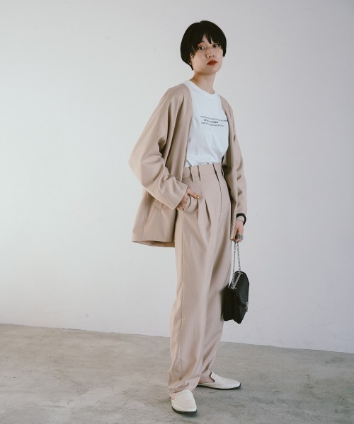 PAGEBOY(ページボーイ)の「セットアップ ドルマンジャケット(ノーカラージャケット・レディース・チャコールグレー/ベージュ/ターコイズブルー・FREE)」の10枚目の写真