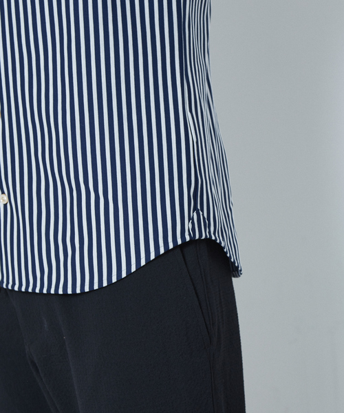 RECENCY OF MINE（リーセンシー オブ マイン）の「【Recency of Mine】モックロディーワイドピッチストライプシャツ（シャツ/ブラウス・メンズ・ホワイト/ダークネイビー・44/46/48/50）」の6枚目の写真