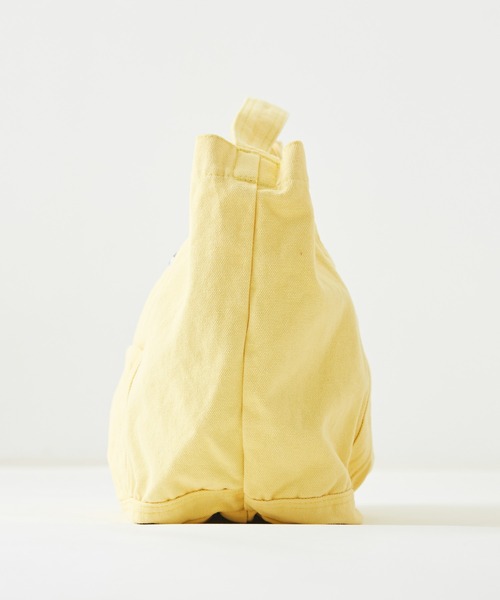 arbore（アーバー）の「キャンバスバッグ（ショルダーバッグ・レディース・ブラック/イエロー/ミント/ナチュラル・M）」の12枚目の写真