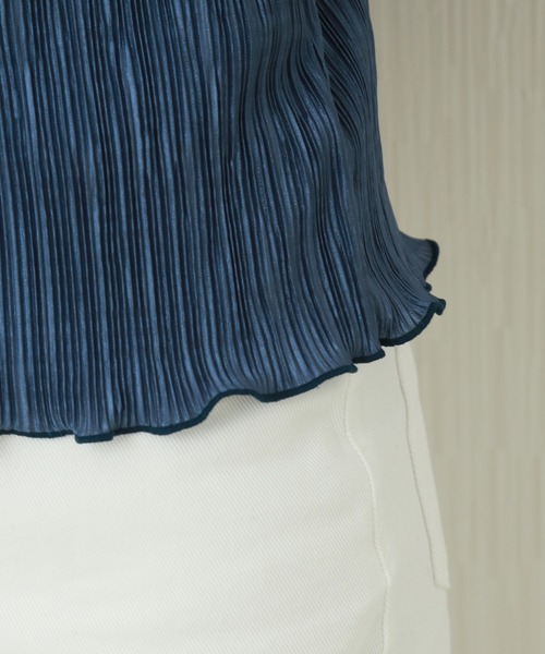 libelle more（リベル モア）の「ランダムプリーツメローカットソー（Tシャツ/カットソー・レディース・ブラック/ベージュ/グレー/オフホワイト/モカ・M）」の13枚目の写真