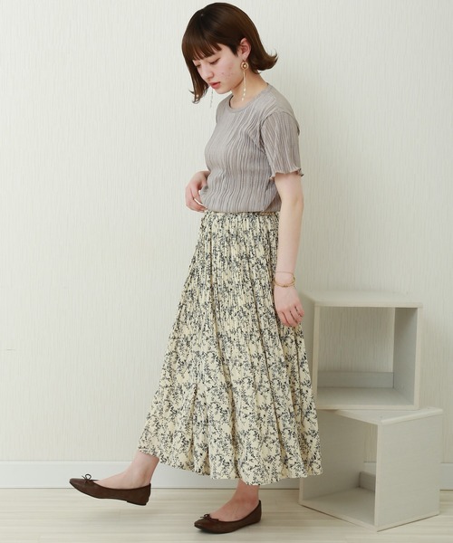 libelle more（リベル モア）の「ランダムプリーツメローカットソー（Tシャツ/カットソー・レディース・ブラック/ベージュ/グレー/オフホワイト/モカ・M）」の12枚目の写真