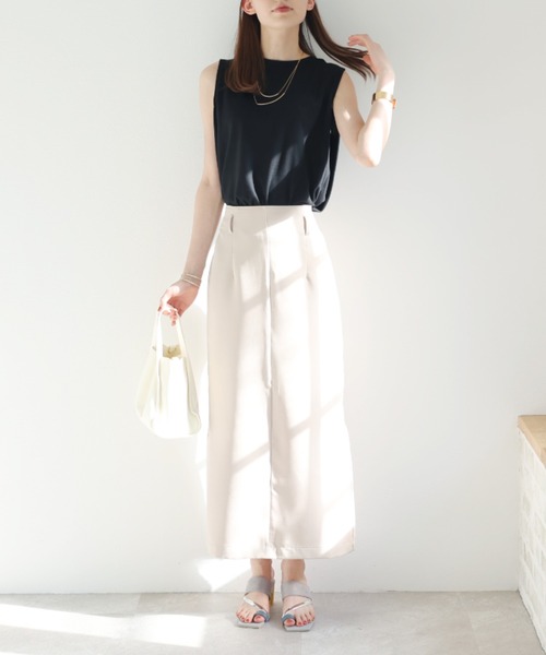 VIVIAN(ヴィヴィアン)の「スクエアトゥトリオカラー甲バンドトングサンダル(サンダル・レディース・ナチュラル/クリアブラック/ライトグレー/オリーブ×ブラック/ストーン/イエロー系その他4・S/M/LL/L)」の8枚目の写真