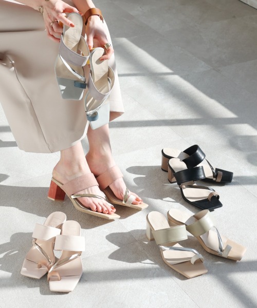 VIVIAN(ヴィヴィアン)の「スクエアトゥトリオカラー甲バンドトングサンダル(サンダル・レディース・ナチュラル/クリアブラック/ライトグレー/オリーブ×ブラック/ストーン/イエロー系その他4・S/M/LL/L)」の19枚目の写真