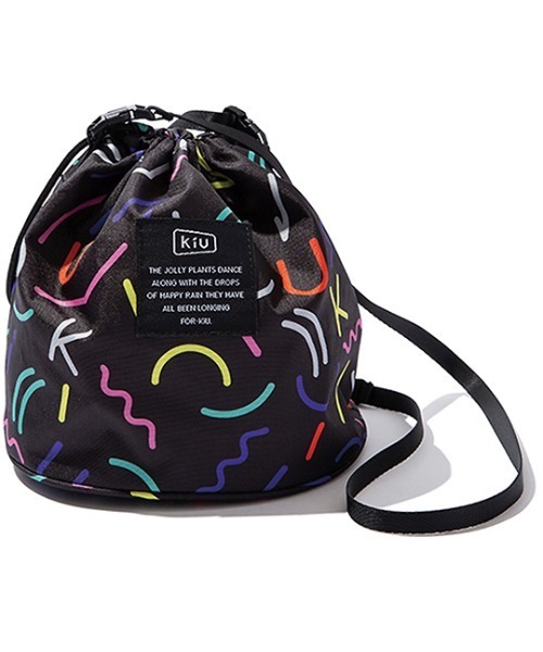 KiU（キウ）の「【KiU】/300D DRAWSTRING BAG ドローストリングバッグ（ショルダーバッグ・レディース・ブラック/その他2/その他1/その他3/その他4/その他5/その他6・FREE）」の6枚目の写真