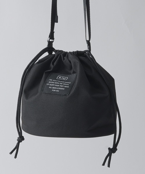 KiU（キウ）の「【KiU】/300D DRAWSTRING BAG ドローストリングバッグ（ショルダーバッグ・レディース・ブラック/その他2/その他1/その他3/その他4/その他5/その他6・FREE）」の2枚目の写真
