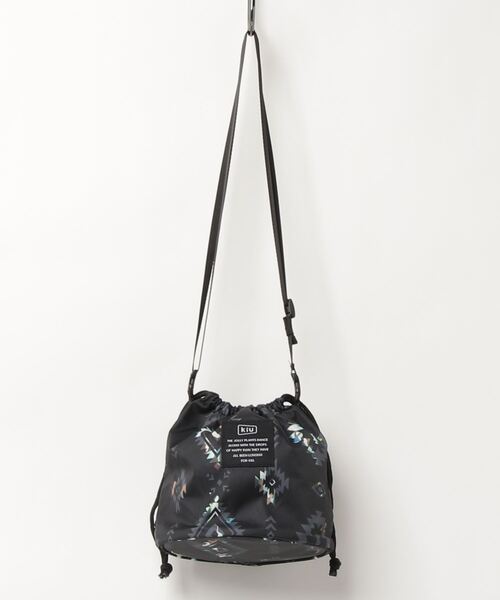 KiU（キウ）の「【KiU】/300D DRAWSTRING BAG ドローストリングバッグ（ショルダーバッグ・レディース・ブラック/その他2/その他1/その他3/その他4/その他5/その他6・FREE）」の18枚目の写真