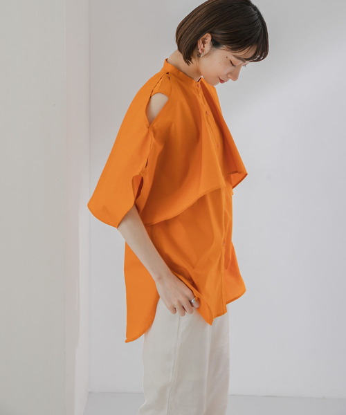 KBF(ケイビーエフ)の「2WAYマントブラウス(シャツ/ブラウス・レディース・ブラック/オフホワイト/オレンジ・ONE)」の6枚目の写真