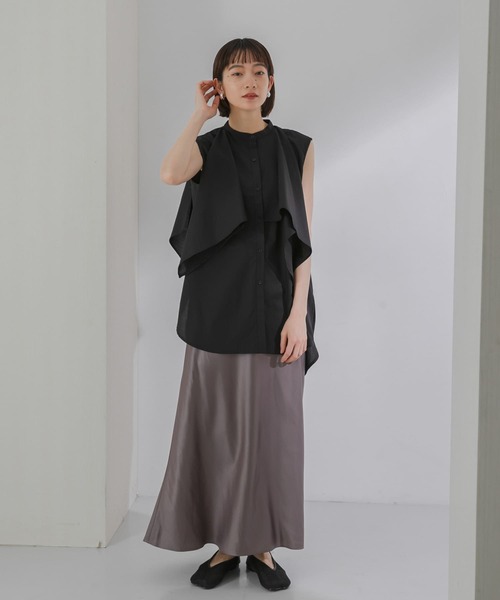 KBF(ケイビーエフ)の「2WAYマントブラウス(シャツ/ブラウス・レディース・ブラック/オフホワイト/オレンジ・ONE)」の4枚目の写真